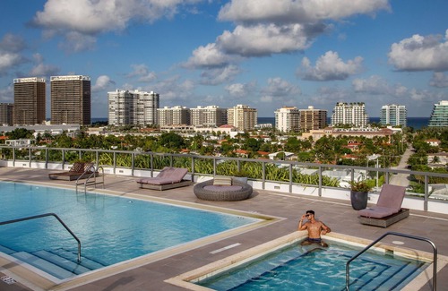 Bay Harbor Islands Apartamento | Ivory on the Bay