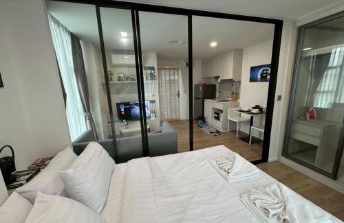Chan Kasem Apartamento | Ivory Ratchada-Ladprao Huai Khwang Night Market