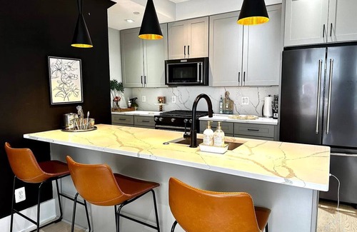 Trinidad Condominio | Ivy City neighborhood Gem! 2BR with 2.5 Bathroom Condo