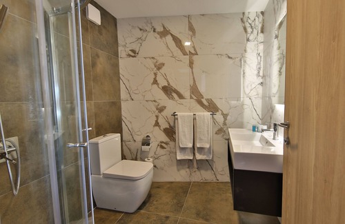 Paceville Hotel | Ivy Hotel - Adults Only