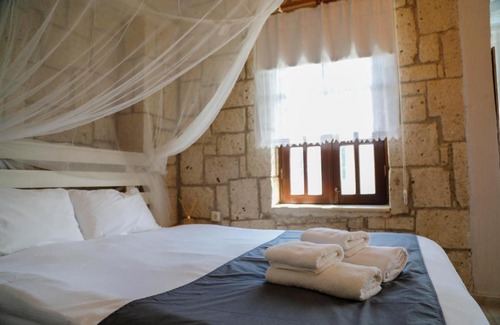 Tokoglu Cama Y Desayuno | Ivy House Loca Alaçatı