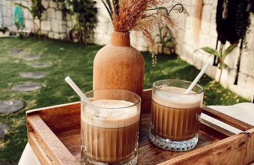 Tokoglu Cama Y Desayuno | Ivy House Loca Alaçatı