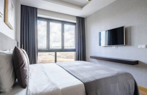 Basaksehir Apartamento | Ivy - Modern Cozy 1BR Apt w Private Parking & Gym