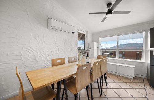 Glenelg Apartamento | Ivy's at Glenelg Central - A Cosy Family Stay