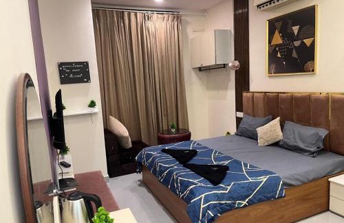 Andheri West Apartamento | Ivy Splendour Private Studio B, Oshiwara