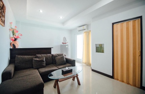 Hua Hin Hotel | Iyara Hua Hin Lodge