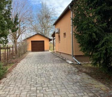 Balatonszarszo Apartamento | Izabella Vendégház