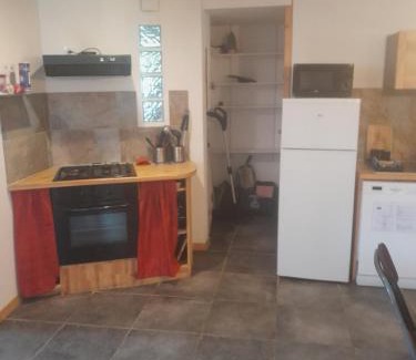 La Tour-dʼAuvergne Apartamento | Iziomi