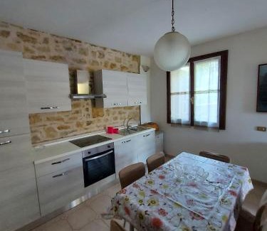 Serramazzoni Casa | IZZ1 Apartments - Loft Serramazzoni