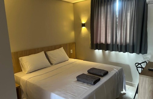 Cazeca Hotel | Izzy Hotel