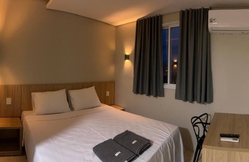 Cazeca Hotel | Izzy Hotel