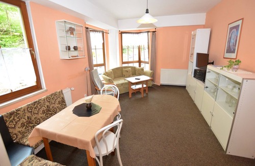 Jachymov Apartamento | Estancia de esquí y ciudad en Jáchymov