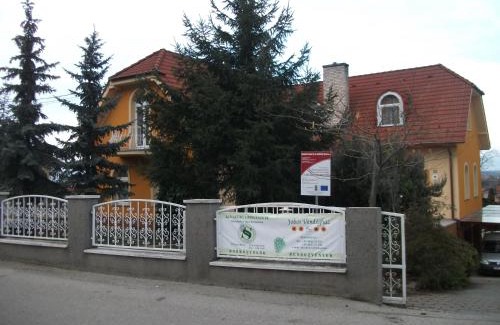 Gyorujbarat Casa | Jóbor Vendégház