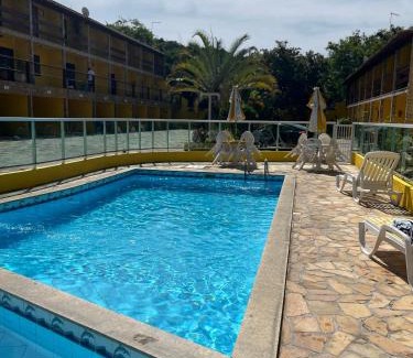 Cabo Frio Apartamento | Jóia do Peró - Piscina - 2 Suítes com Ar Condicionado