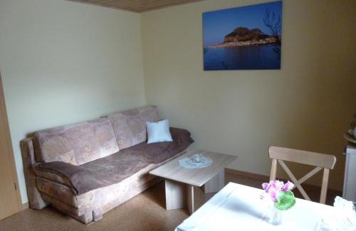 Abhorn Apartamento | Jürgen+Carmen Essbüchl