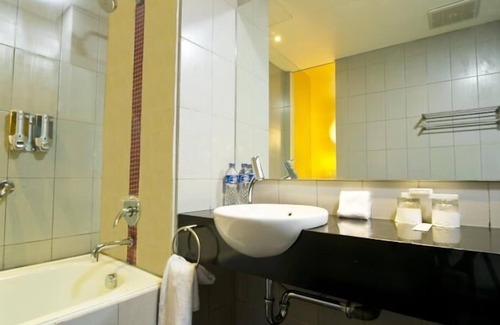 Tangerang Hotel | J Hotel Bandara Soekarno Hatta