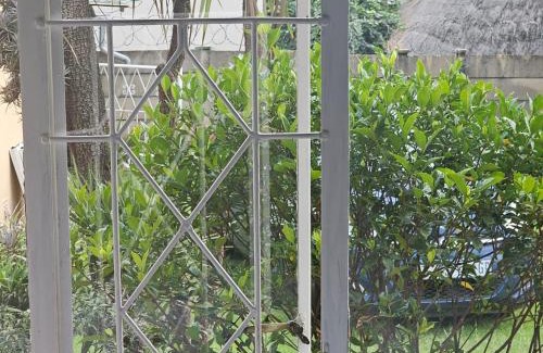 Greater Johannesburg Metropolitan Area Casa | J&M GuestHouse