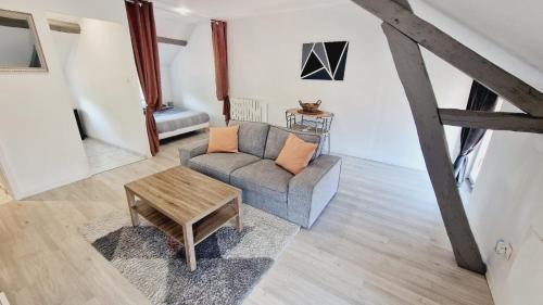 Louvroil Apartamento | J.Mo Home - Louvroil - Calme - Idéal couple - Déplacement PRO