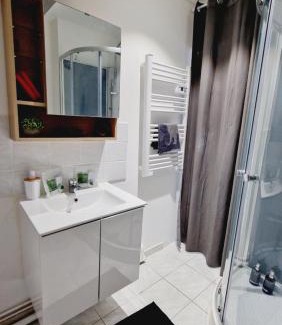 Louvroil Apartamento | J.Mo Home - Louvroil - Calme - Idéal couple - Déplacement PRO