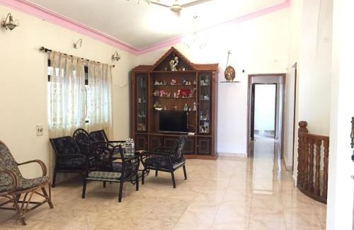 Candolim Hotel | J Valley