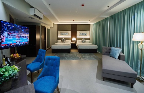 Mandurriao Hotel | J7 Plaza Hotel