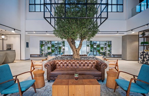 Dubai Hotel | The Manor by JA, Dubai