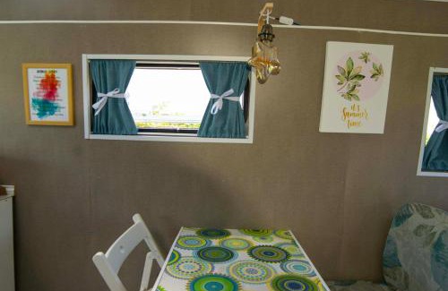 El Palmar Otro | JABUTI Autocaravana con porche y aparcamiento