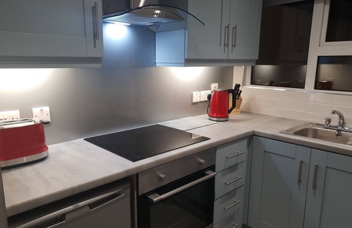 Stranorlar Casa | Jack's Place - Tres Habitaciones Casa, Capacidad 5