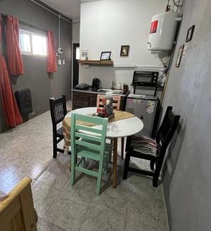 Ezeiza Apartamento | Jacaranda Alojamiento