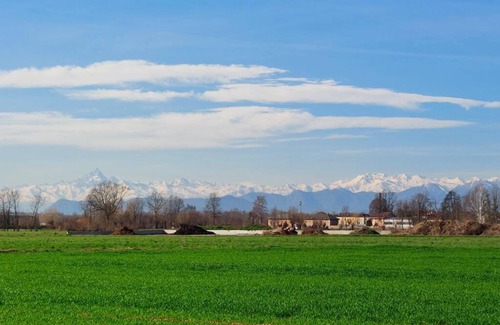 Caselle Torinese Apartamento | Jacaranda apartment, Caselle TO