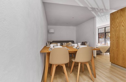 San Francisco Culhuacán Apartamento | Jacarandas Coyoacan | A Haven for Productivity