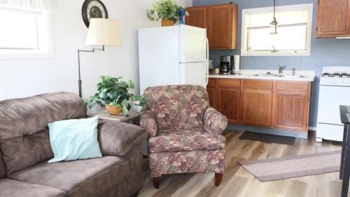 National Mine Cabina | Jack Pines