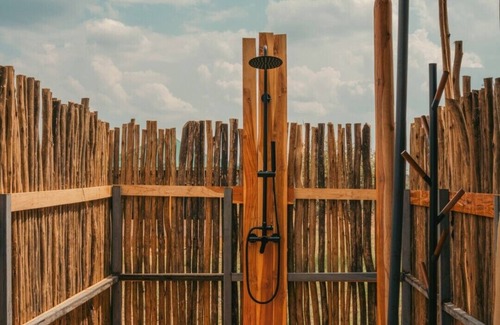 Serengeti National Park Otro | Jackals Lair Camp
