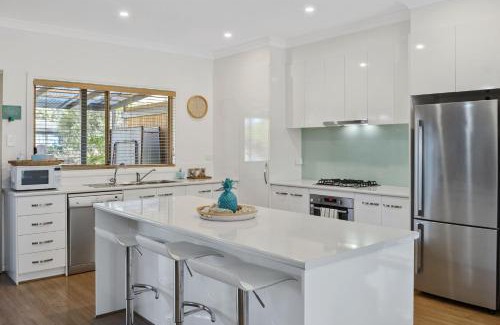Normanville Casa | Jacks Corner - 10 Marjory Street, Normanville