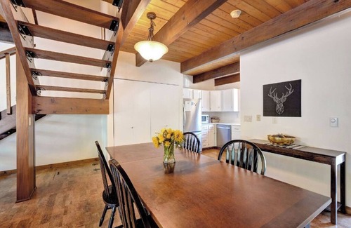 Jackson Casa | Jackson Hole end unit townhome near historic town square and ski resorts