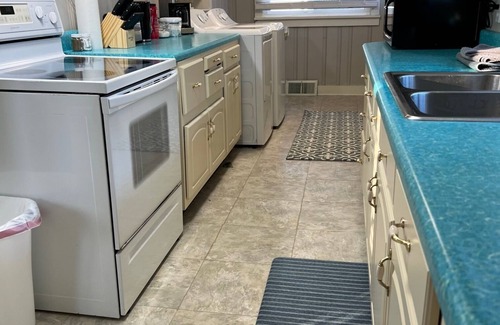 Litchfield Casa | Jackson House; Pets Welcome