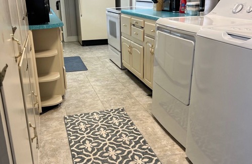 Litchfield Casa | Jackson House; Pets Welcome