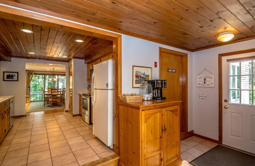 Jackson Casa | Jackson Village Home en Ellis River