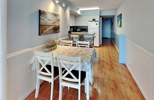 Jacksonville Beach Condominio | Jacksonville Beachdrifter by VTrips