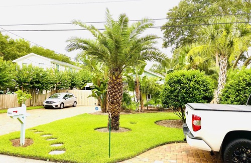 Arlington Casa | ¡El hermoso bungalow azul en el corazón de Jax!