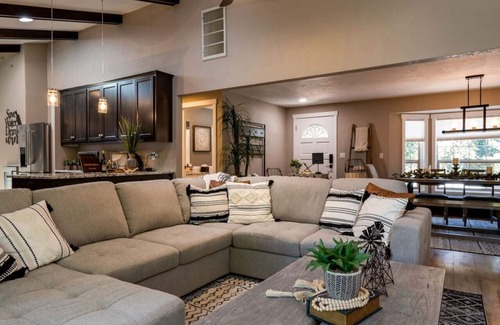 Jacksonville Casa | Jacksonville Creekside Inn