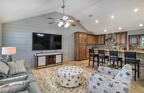 Golden Glades - The Woods Casa | Jacksonville Vacation Rental w/ Private Pool!