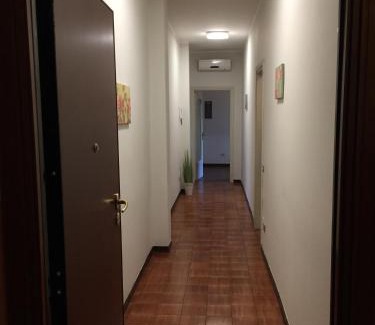 Valera Fratta Apartamento | Jacky House 1.0