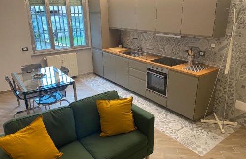Valera Fratta Apartamento | Jacky House 1.0