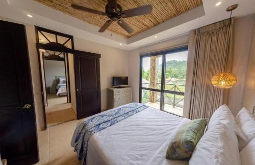 Barrio Los Villalobos Apartamento | Jaco Beachfront Oasis Newly renovated dream condo