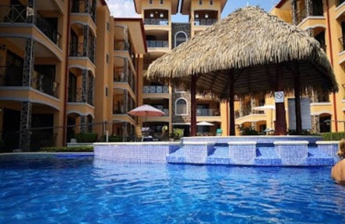 Barrio Los Villalobos Condominio | JACO HEAVEN- Beautiful beach penthouse!