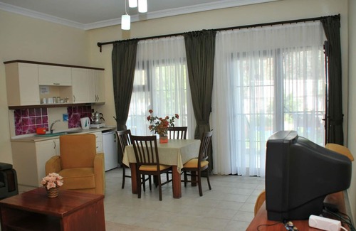 Oludeniz City Center Apartamento | Apartamento con jacuzzi cerca de la playa de Oludeniz