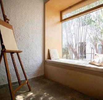 Nea Makri Casa | Jacuzzi Artistic Villa in Nea Makri