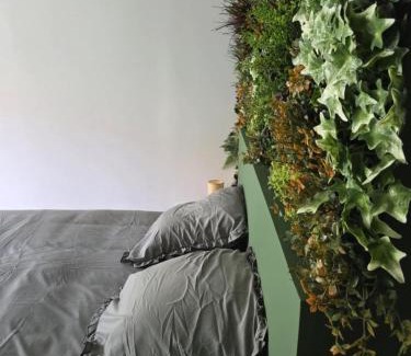Port-Saint-Louis-du-Rhone Apartamento | Jacuzzi & Jardin privé - Suite Tropicale