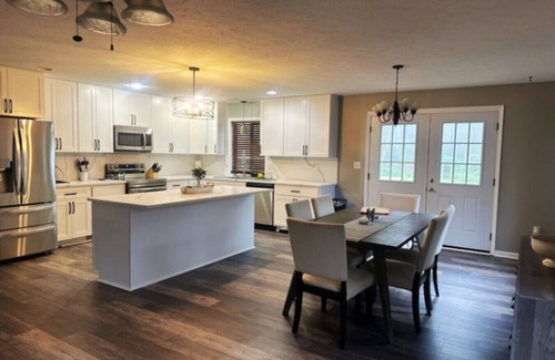 Linden Casa | Jacuzzi Gym Deck + Near VA Wineries